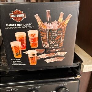 Brand New Harley Davidson party pack!